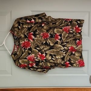 Sag Harbor, Sz M,Top, Short Sleeve, Red & White Flowers